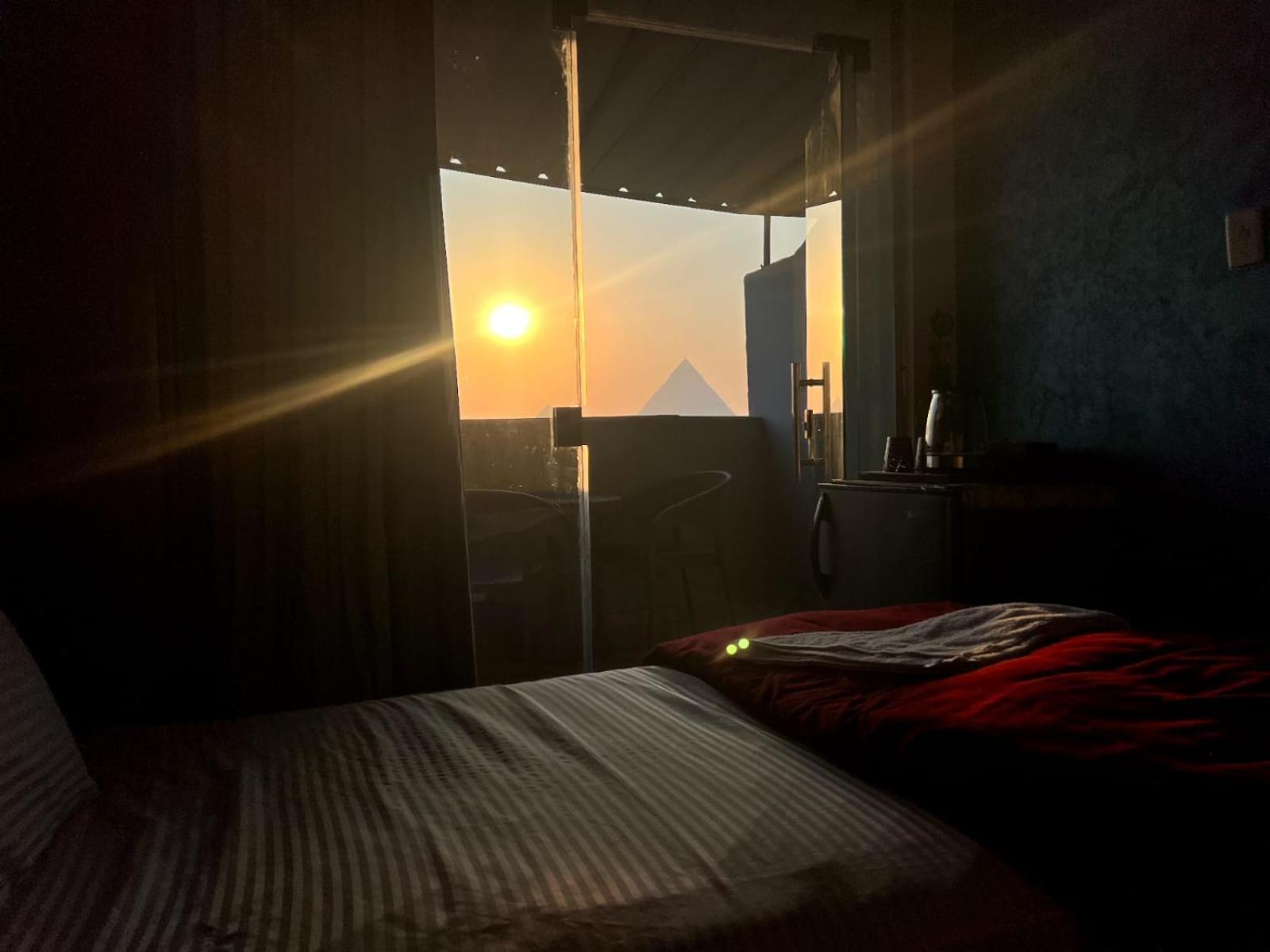 Orion Pyramids View Hotel Kafrat al Jabal Exterior photo